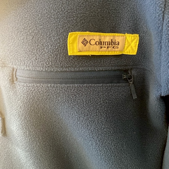 Columbia PFG Blue Pullover - Picture 10 of 12